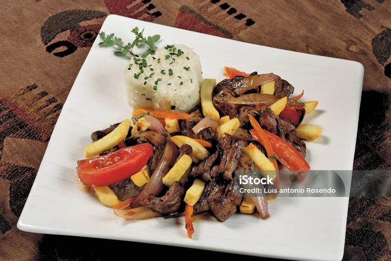 Lomo Saltado