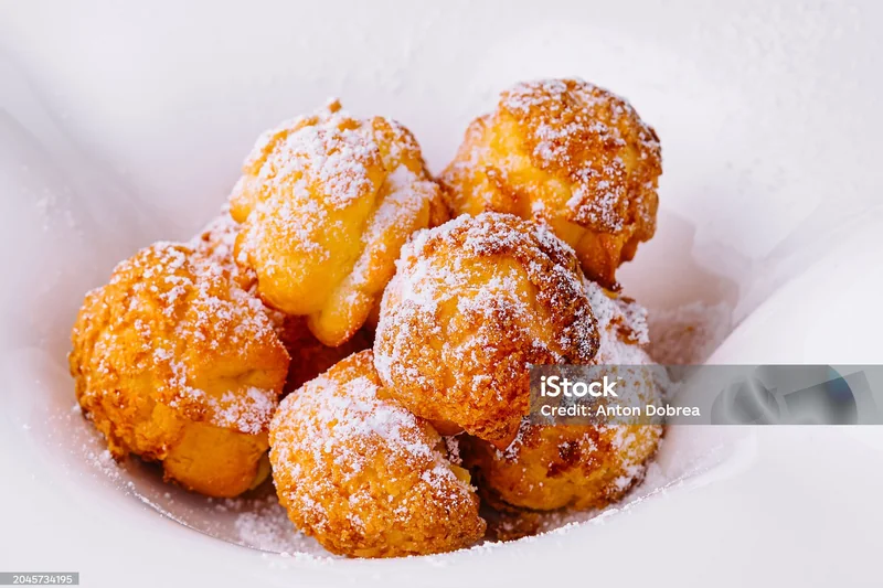 Banana Beignets