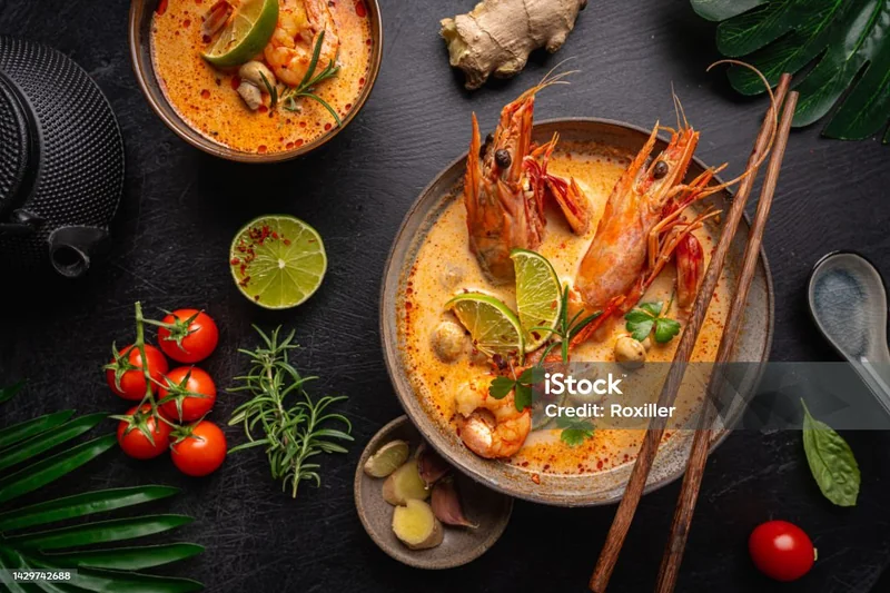 Tom Yum Goong (Spicy Shrimp Soup)